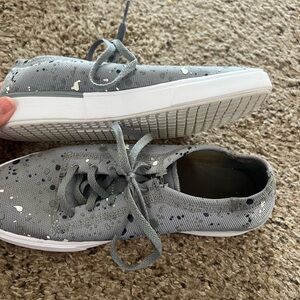 Grey under Armour shoes